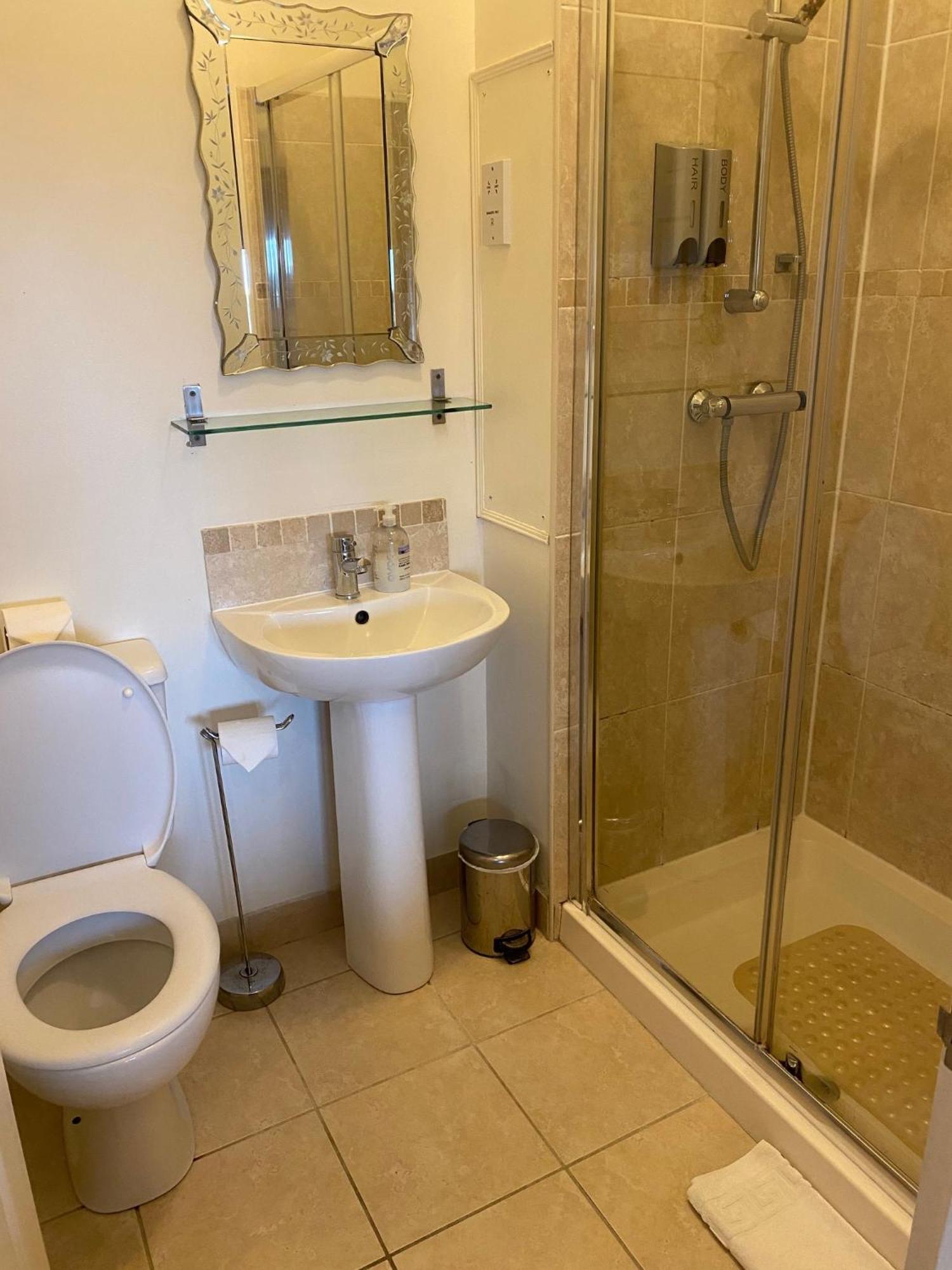 Pebbles Guest House Southend-on-Sea Quarto foto