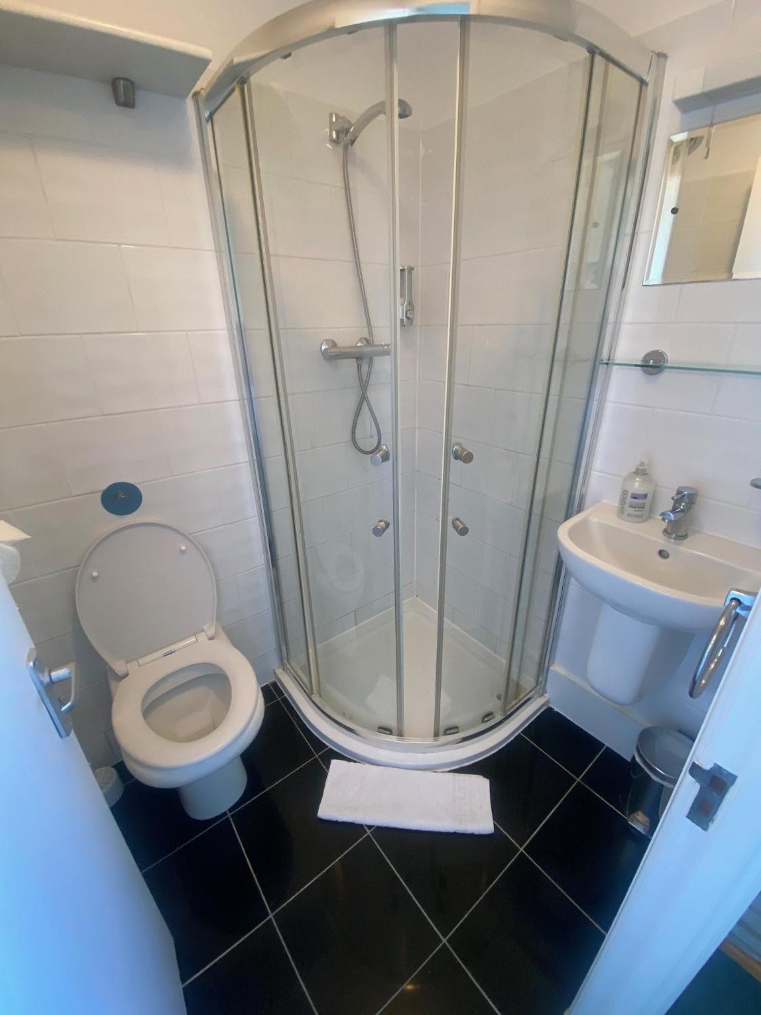 Pebbles Guest House Southend-on-Sea Quarto foto